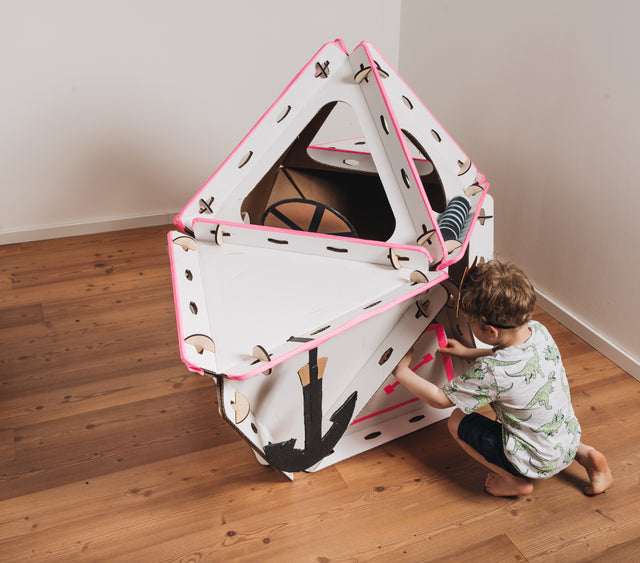 Triglu: Spielhaus für Kinder Banner