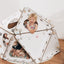 Triglu Spielhaus aus Pappe indoor